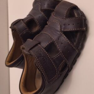 Lumberjack leather sandals